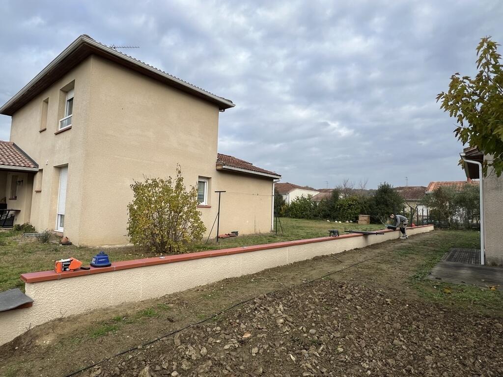 mur maçonné avant cloture à tournefeuille